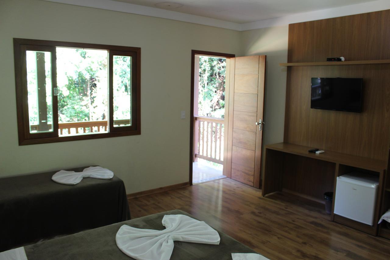 Quarto Quádruplo com Banheiro